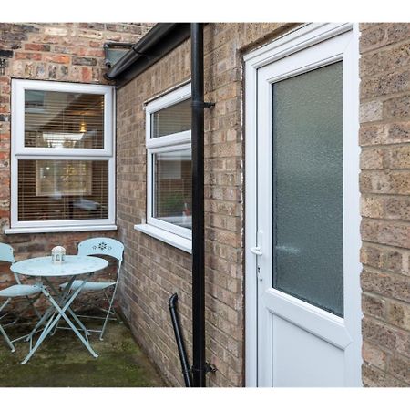 Apartmán Beautiful 2 Bed With Free Parking - Pass The Keys York Exteriér fotografie
