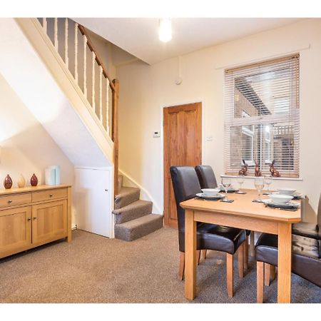 Apartmán Beautiful 2 Bed With Free Parking - Pass The Keys York Exteriér fotografie